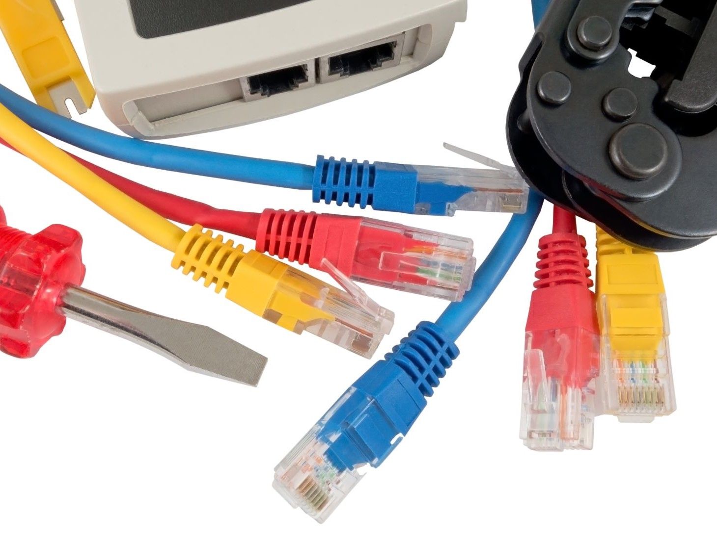 przewód patchcordu używany w strukturalnej instalacji kablowej